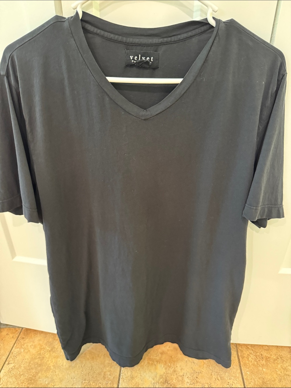 Velvet Men's V-Neck Short Sleeve T-Shirt in Charcoal